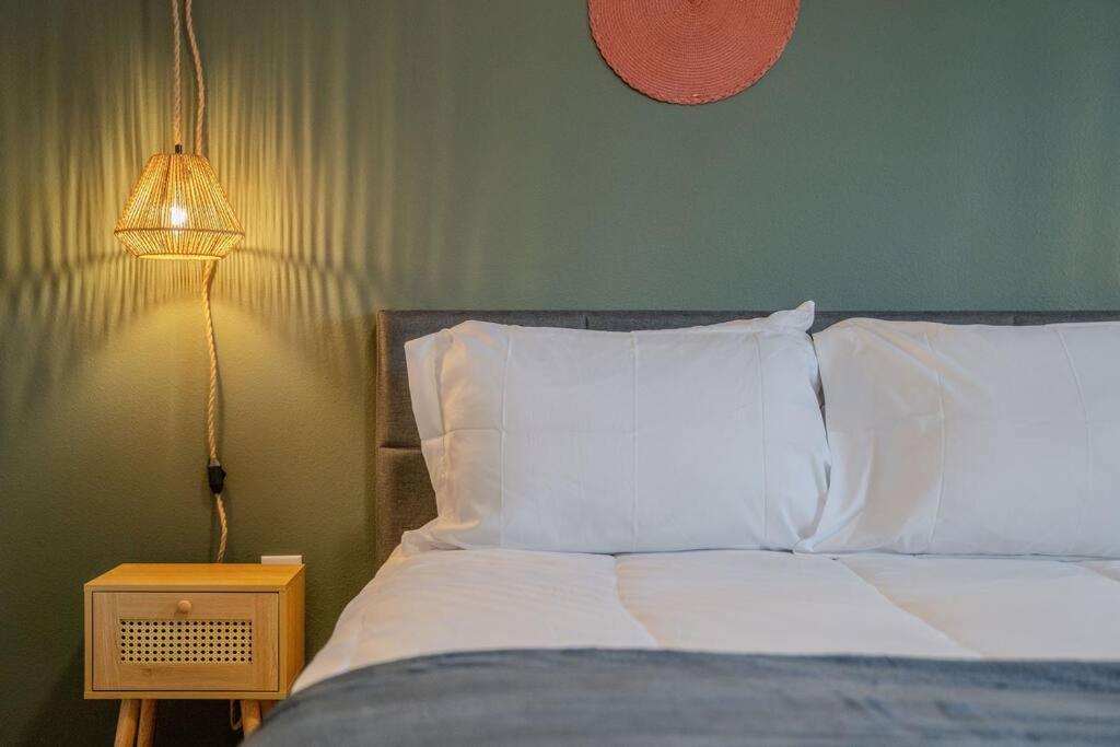 Complete Apartment ,10 Min To Parks Pets Allowed, Resort-Style Amenities Orlando Zewnętrze zdjęcie